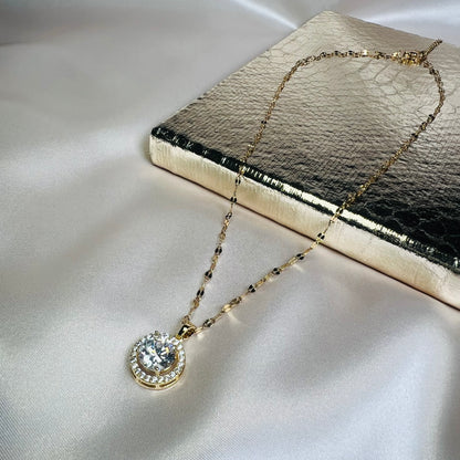 Camila Circle Necklace