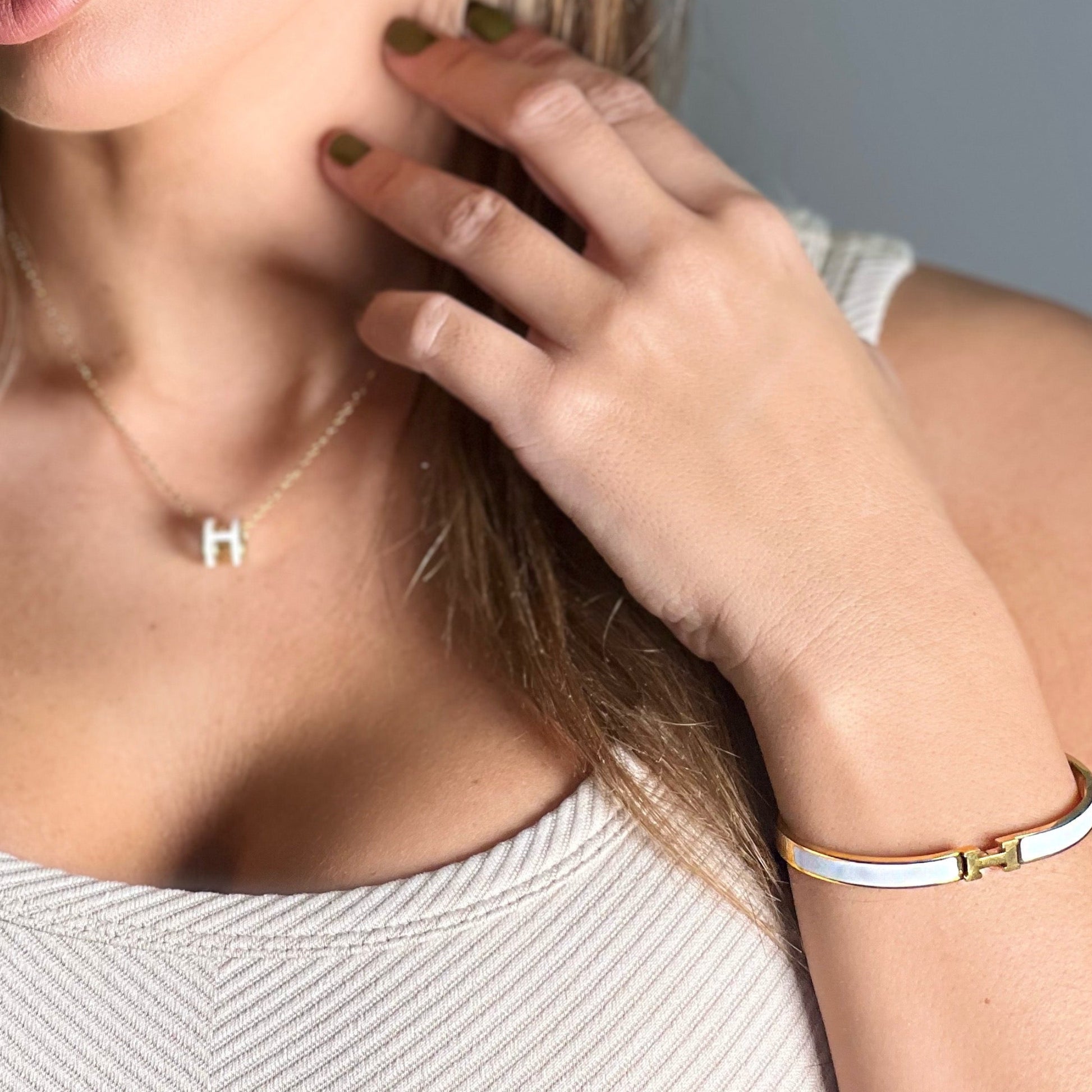Helena H Bangle White