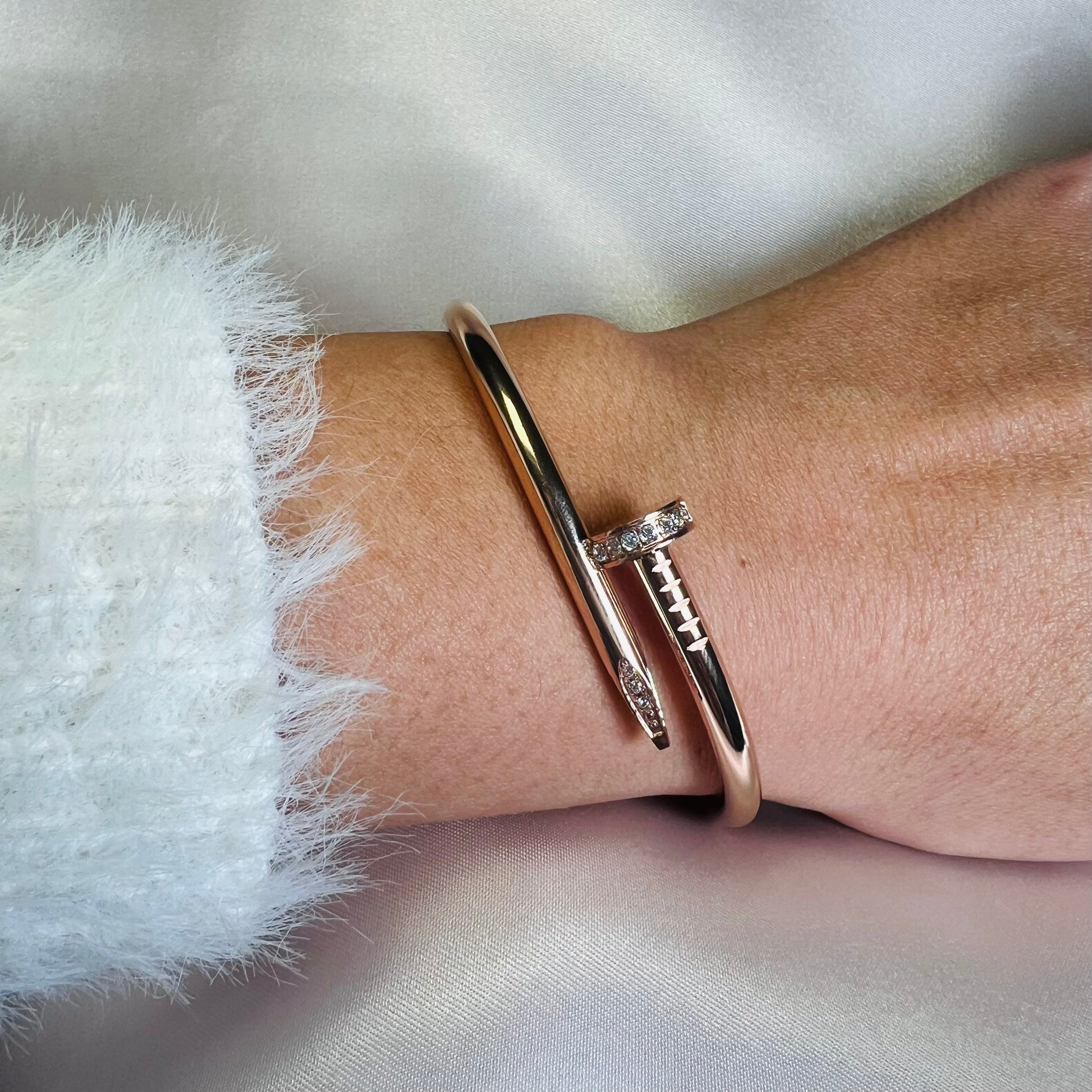 Natalia Nail Bangle