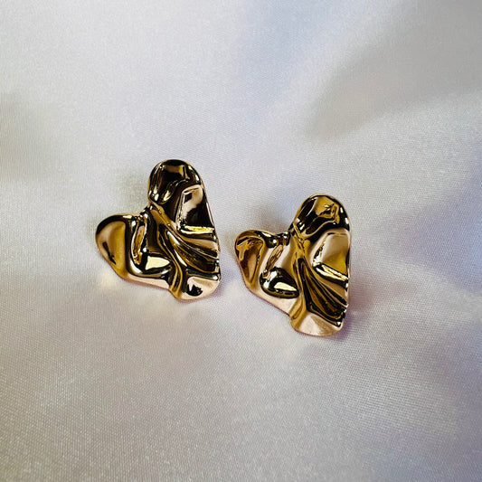 Sabrina Sweetheart Earrings